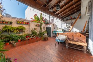 Venta PH tipo casa en Olivos 5 ambientes con patio