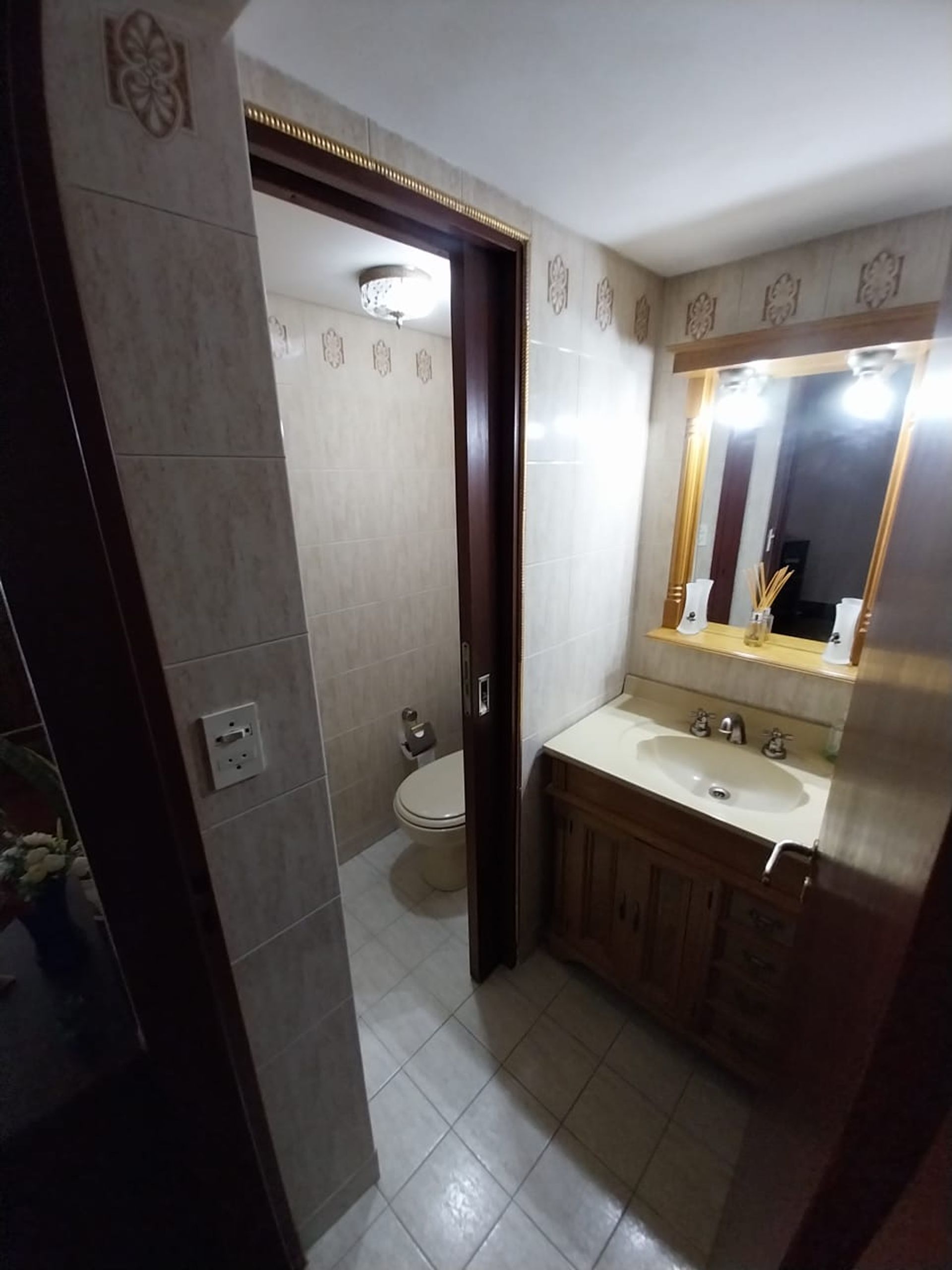 Venta casa 4 ambientes Munro parrila Apto Credito