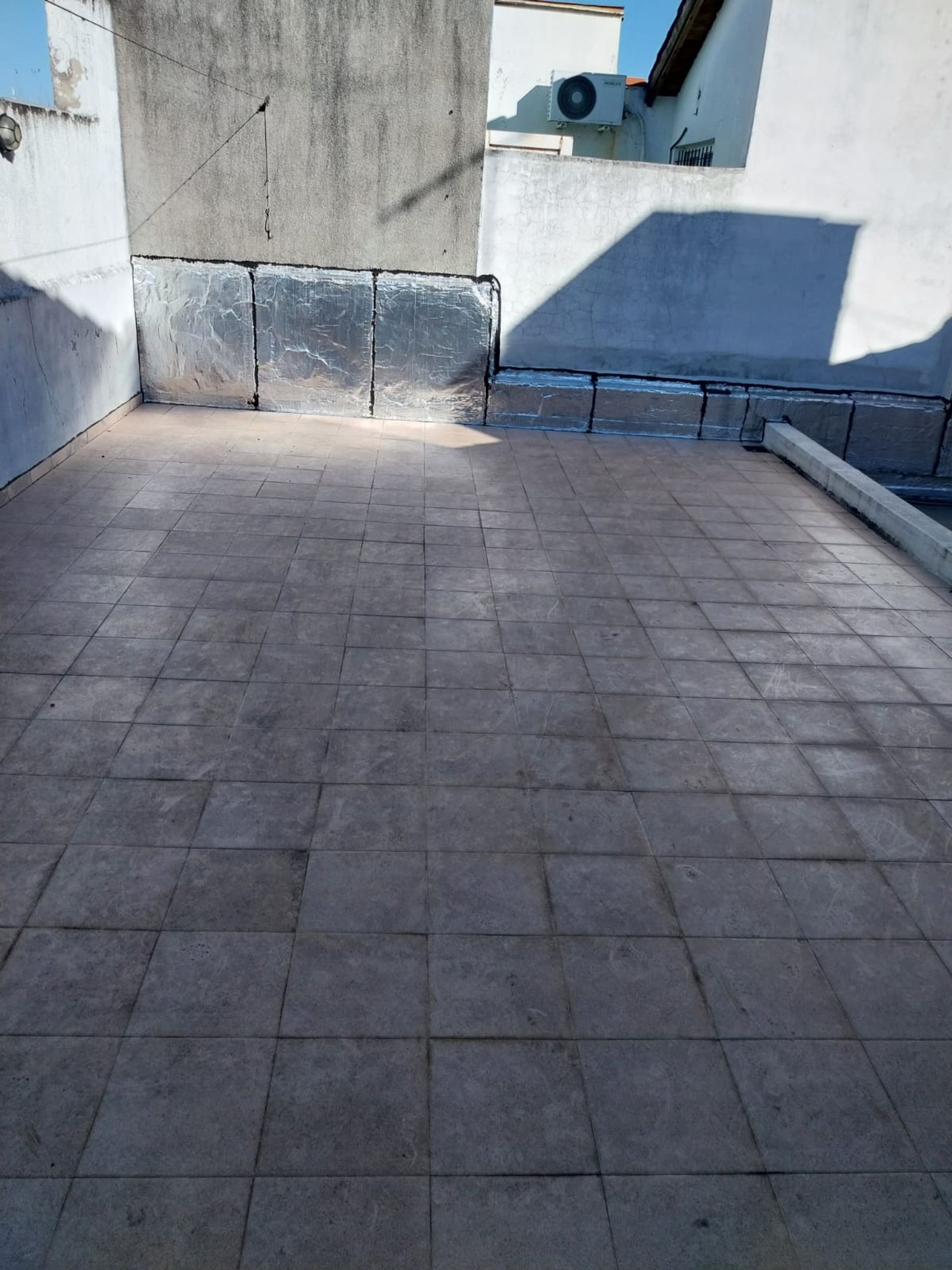 Venta casa 4 ambientes Munro parrila Apto Credito