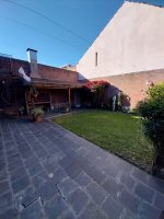 Venta casa 4 ambientes Munro parrila Apto Credito