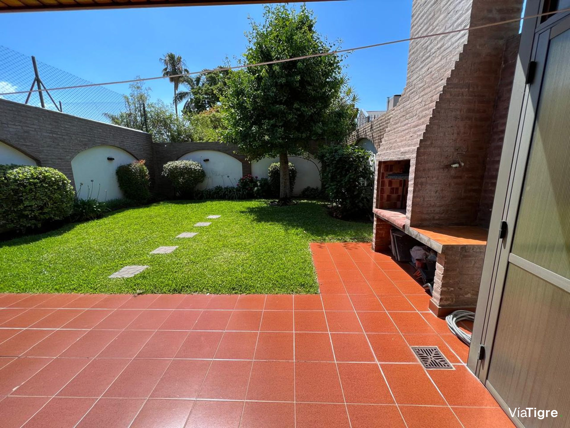 Venta Chalet 4 amb en Martinez - Apto Credito