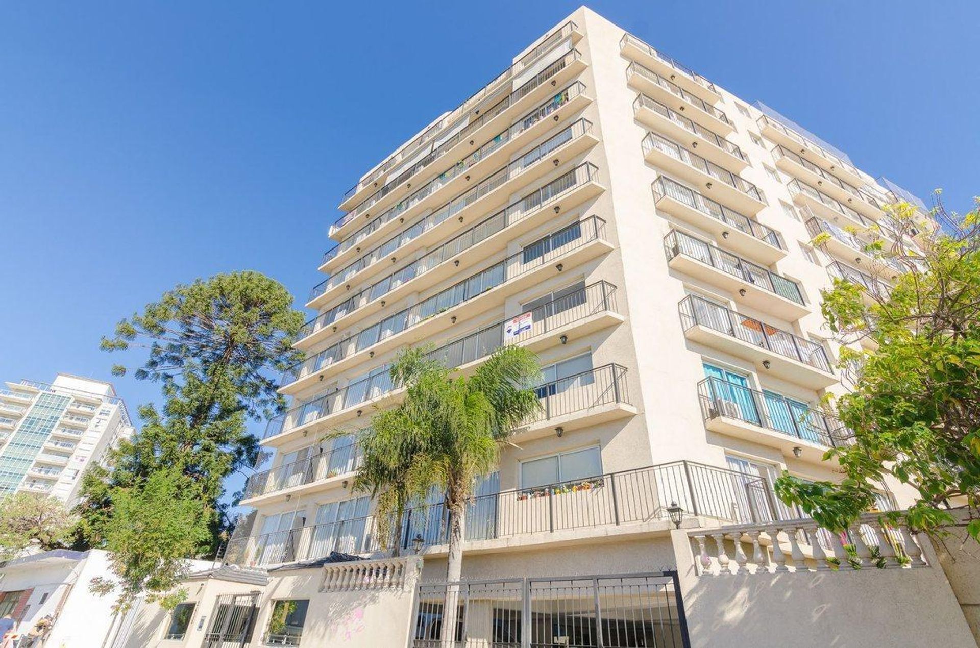 Venta Dpto 2 amb con 2 cocheras cub. Beccar