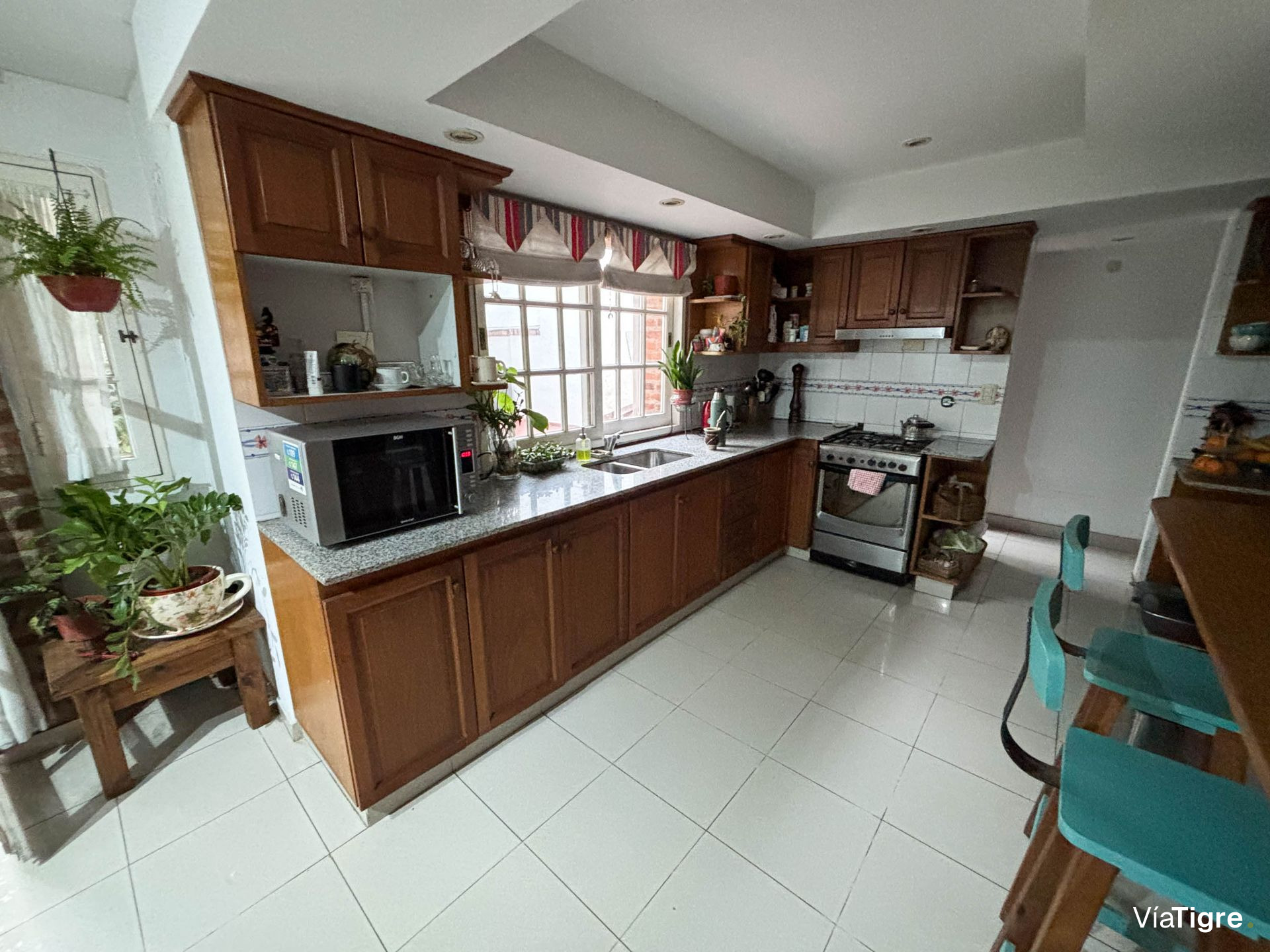 Venta Casa 5 Ambientes Olivos Jardín Cochera