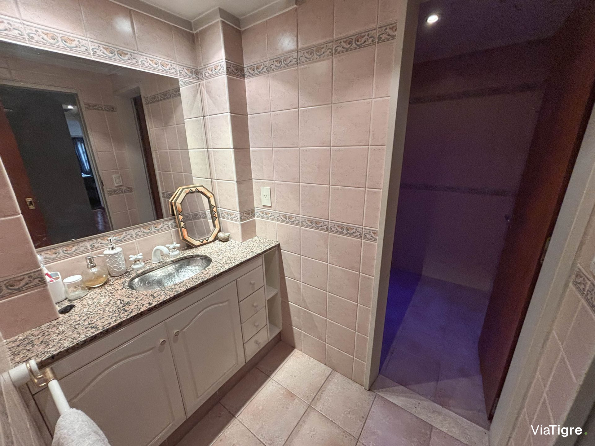 Venta Casa 5 Ambientes Olivos Jardín Cochera