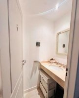 Apartment for Sale - 2 Rooms in Olivos - Excellent Condition