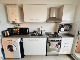 Apartment for Sale - 2 Rooms in Olivos - Excellent Condition