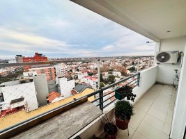 Apartment for Sale - 2 Rooms in Olivos - Excellent Condition