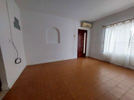 Rent Lateral 2-room Apartment San Fernando