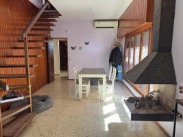 4-Room House for Sale with Garden Facing Martinez