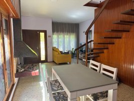 4-Room House for Sale with Garden Facing Martinez