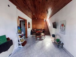 Venta casa 5 ambientes cochera Olivos Apto crédito