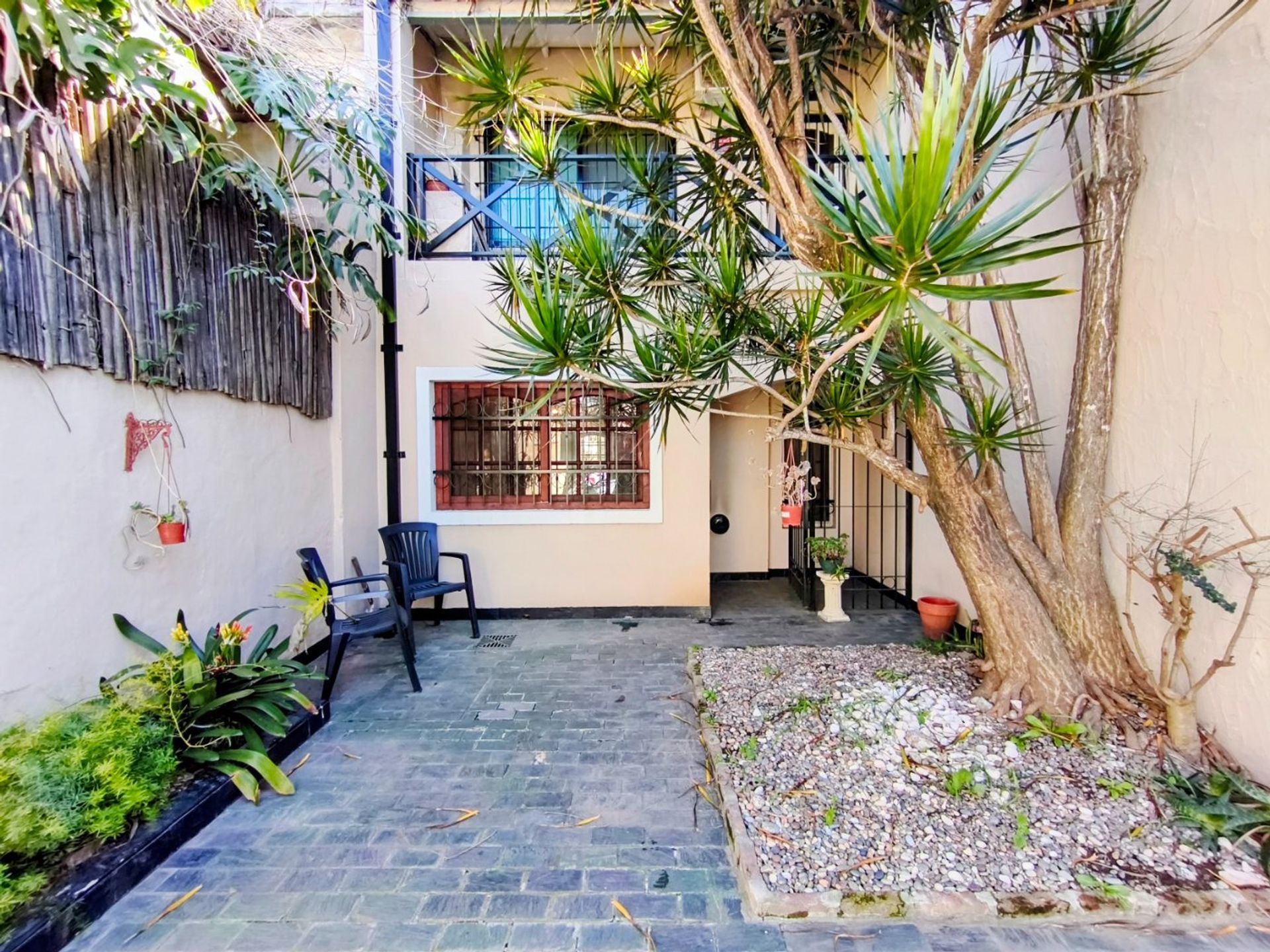 Venta Triplex 6 Amb pileta apto credito San Isidro