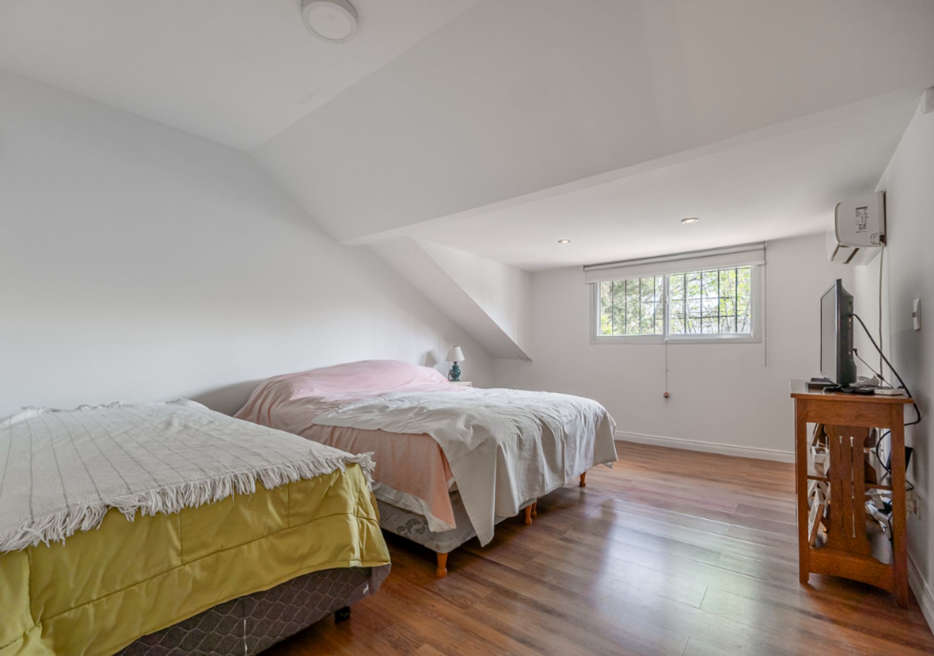Venta, casa en las Lomas de San Isidro.