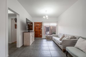 House for sale – 4 rooms – Lomas de San Isidro.