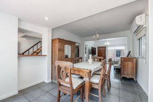 House for sale – 4 rooms – Lomas de San Isidro.