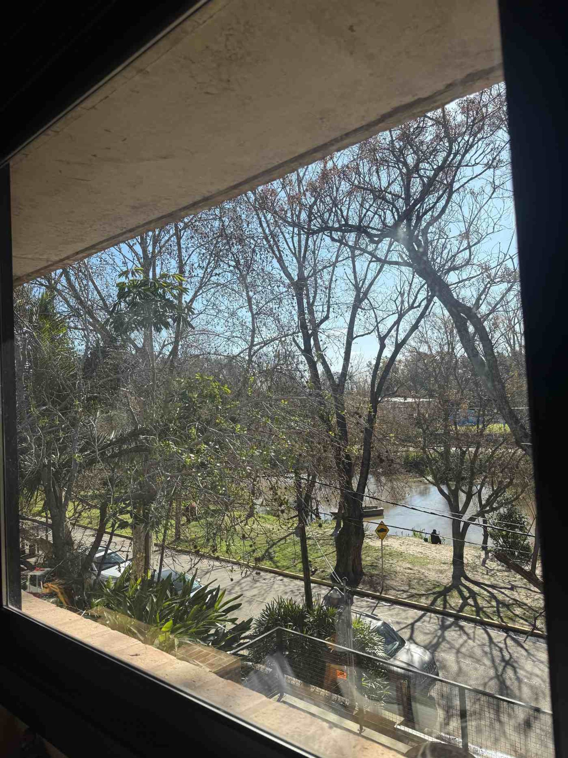 Alquiler Casa con 3 Dormitorios con vista al Rio