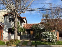 5-room house for sale in Martinez with pool