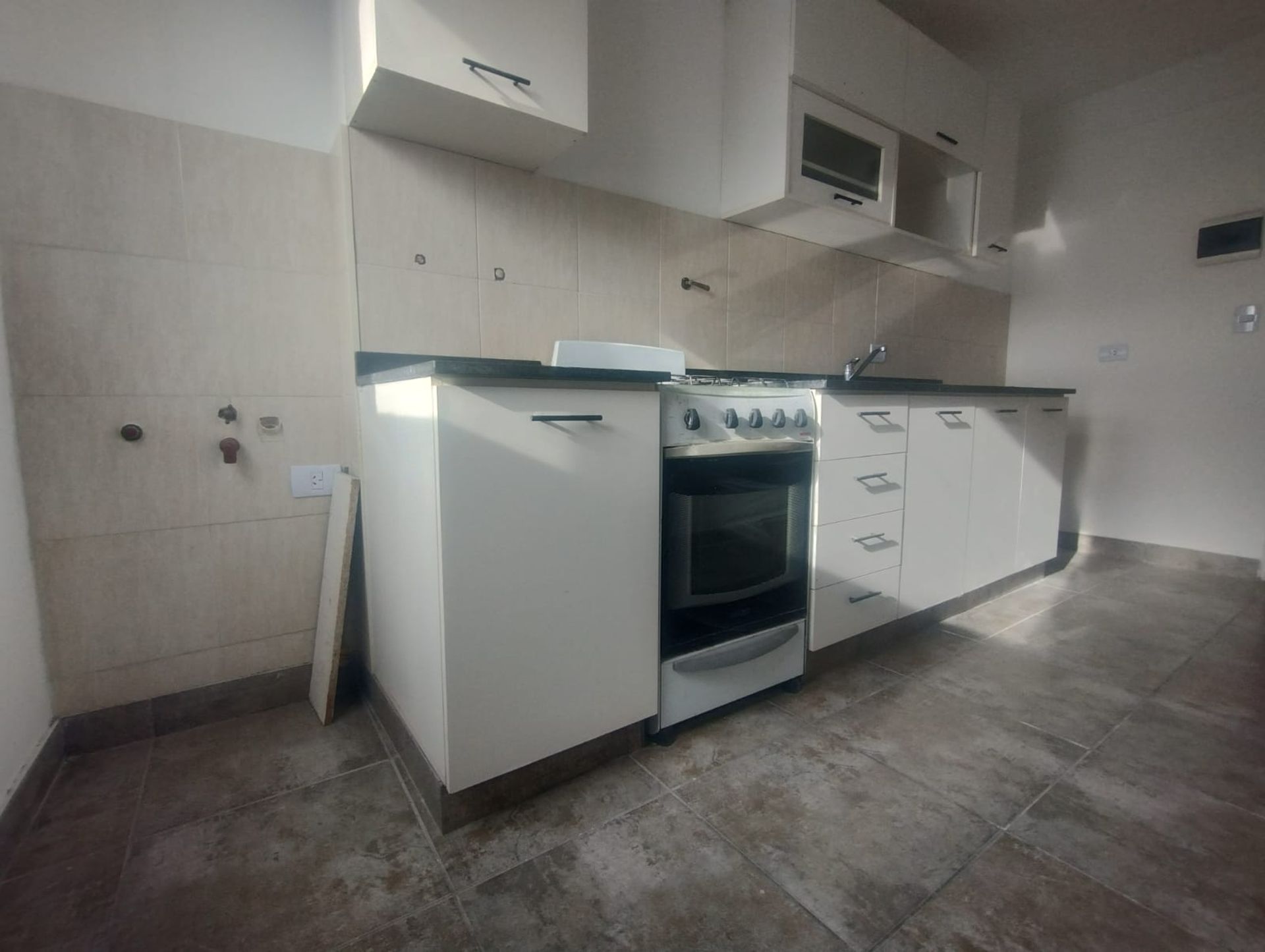 Venta Impecable 2 Ambientes En Puerto De Olivos.