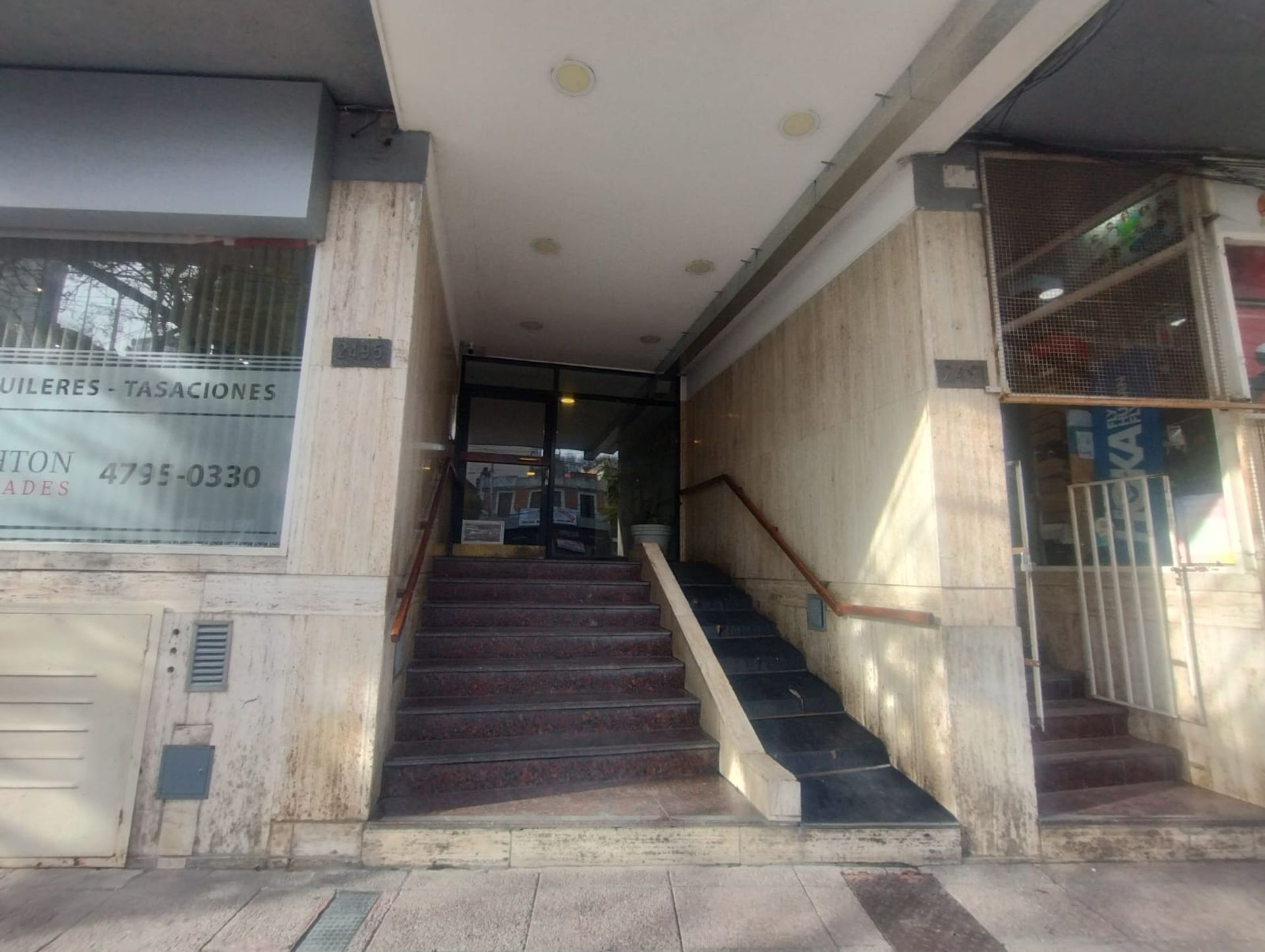 Venta Impecable 2 Ambientes En Puerto De Olivos.