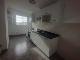 Venta Impecable 2 Ambientes En Puerto De Olivos.