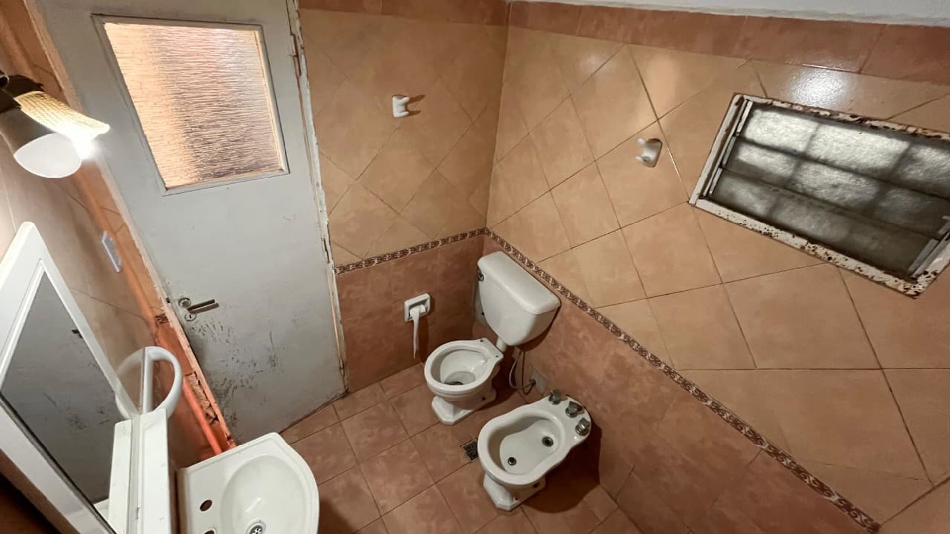 Casa En Alquiler 3 Ambientes Boulogne