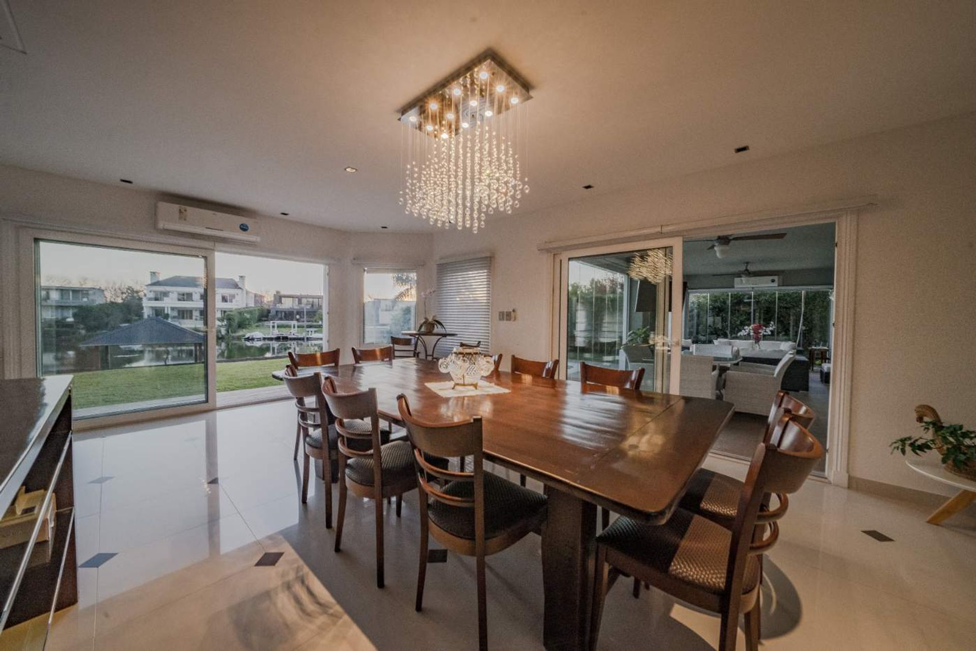 Alquiler Casa Con Muebles Barrio Los Castores Ii