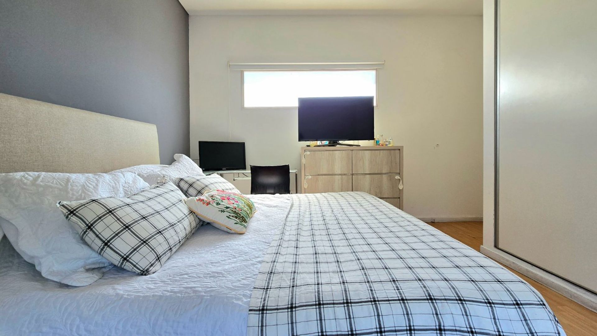 Venta Ph 4 Amb En Olivos C/Terr. Y Coch. Sin Exp.