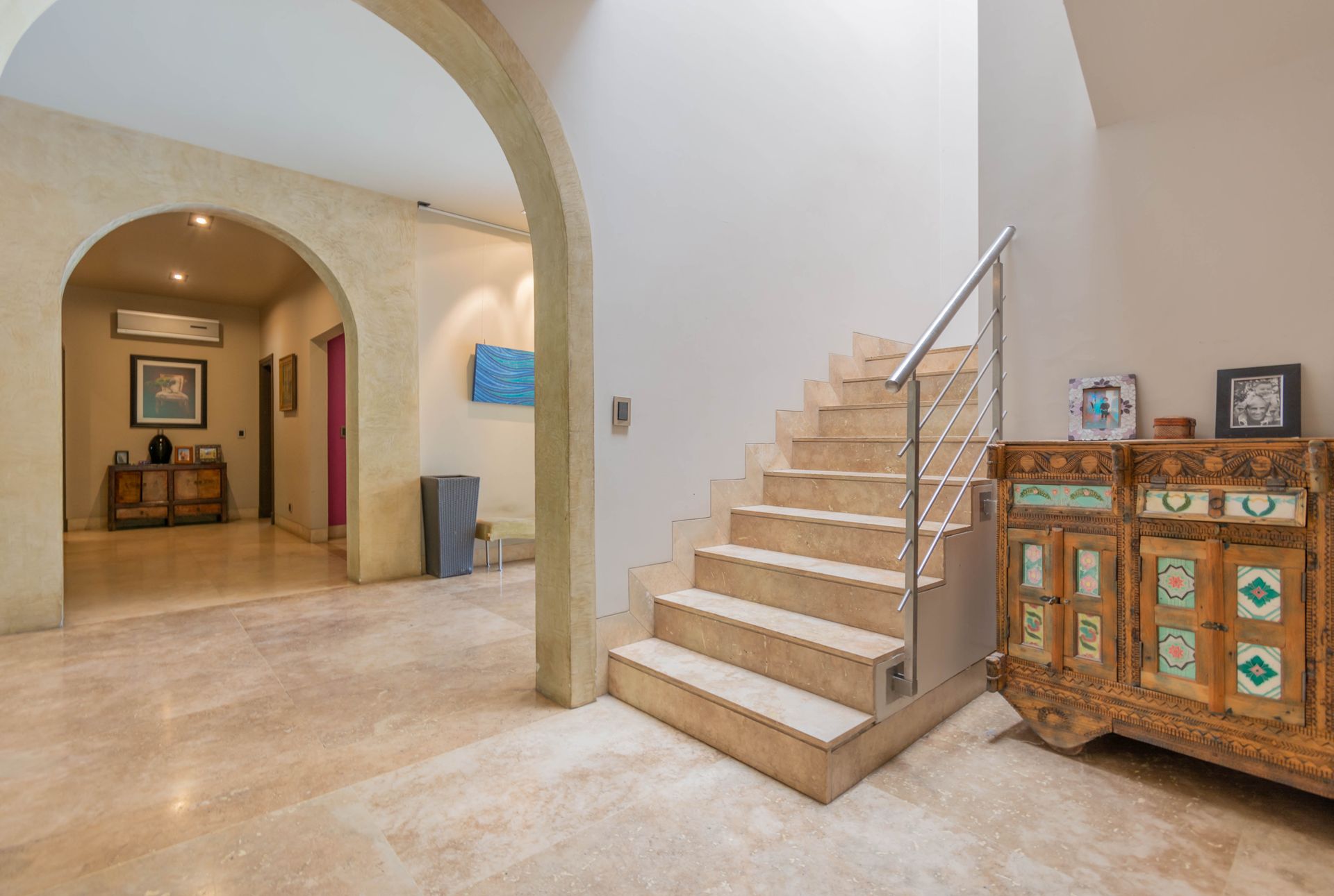 Venta casa San Isidro-7 amb.-Pileta-Jardin-633 M2