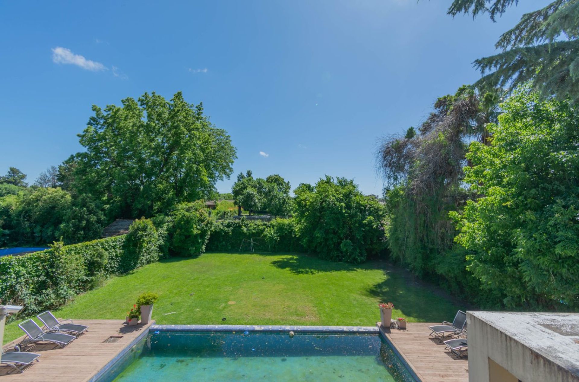 Venta casa San Isidro-7 amb.-Pileta-Jardin-633 M2