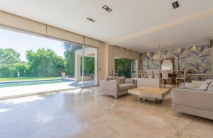 Venta casa San Isidro-7 amb.-Pileta-Jardin