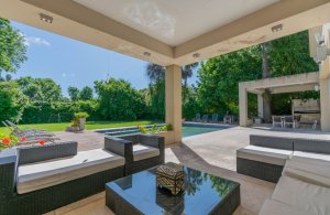 Venta casa San Isidro-7 amb.-Pileta-Jardin