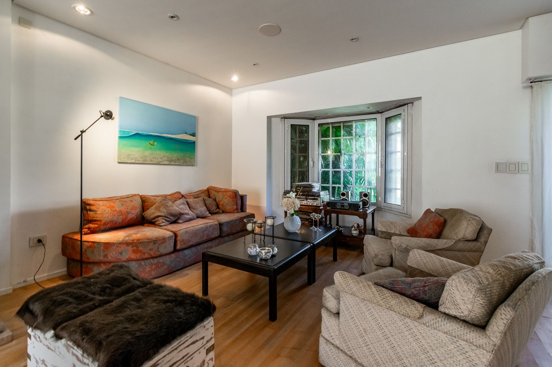 Venta Casa de 8 Ambientes en Martinez