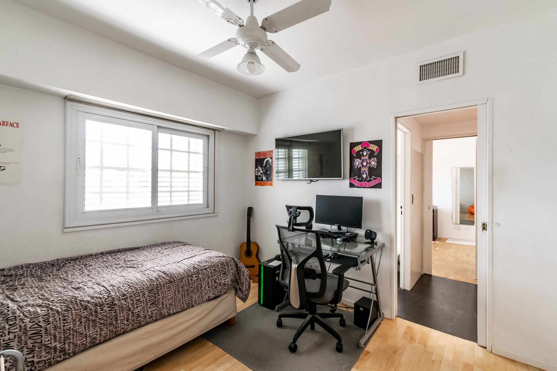 Venta Casa de 8 Ambientes en Martinez