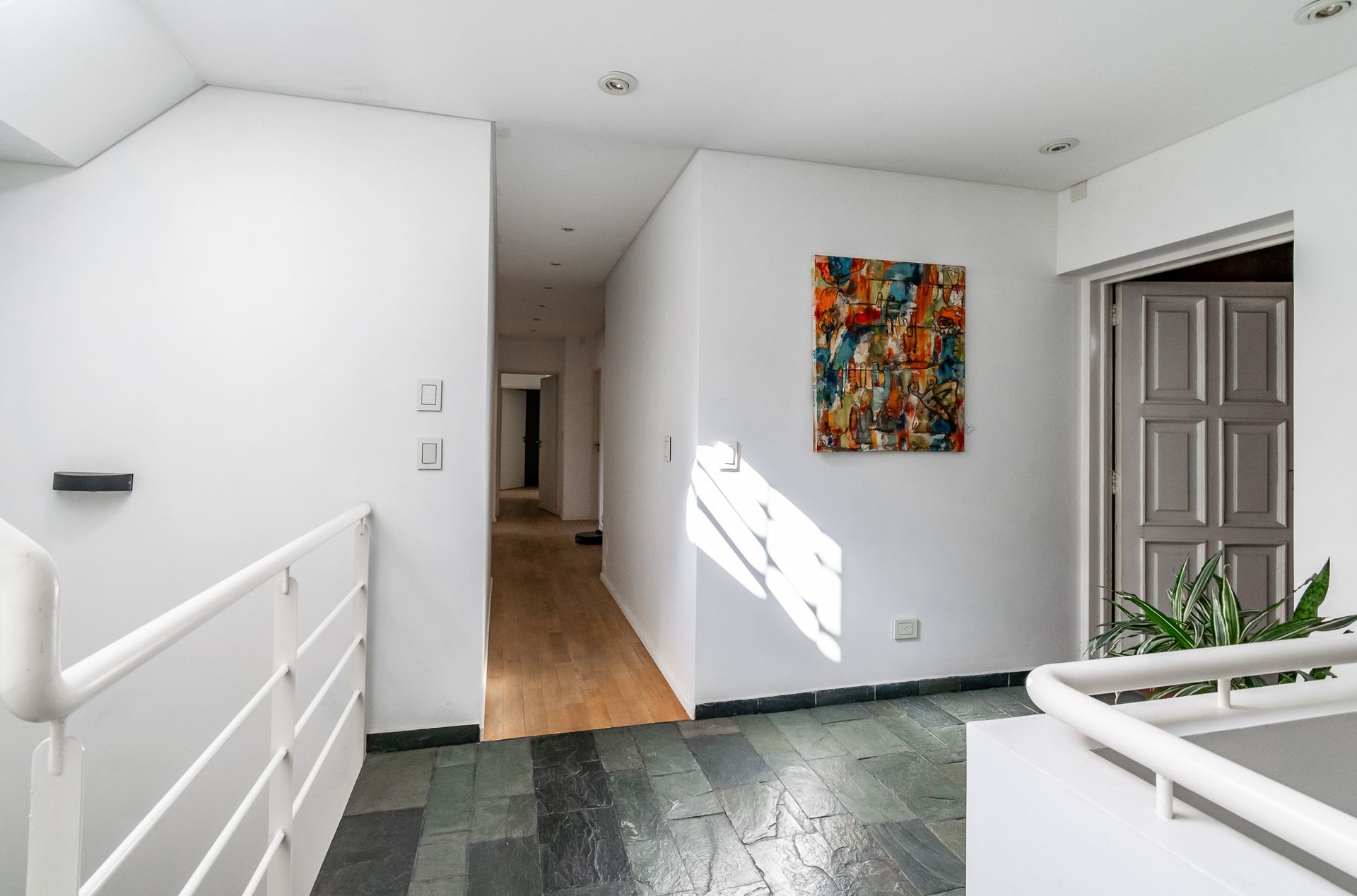 Venta Casa de 8 Ambientes en Martinez