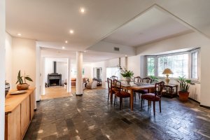 Venta Casa de 8 Ambientes en Martinez