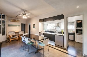 Venta Casa de 8 Ambientes en Martinez
