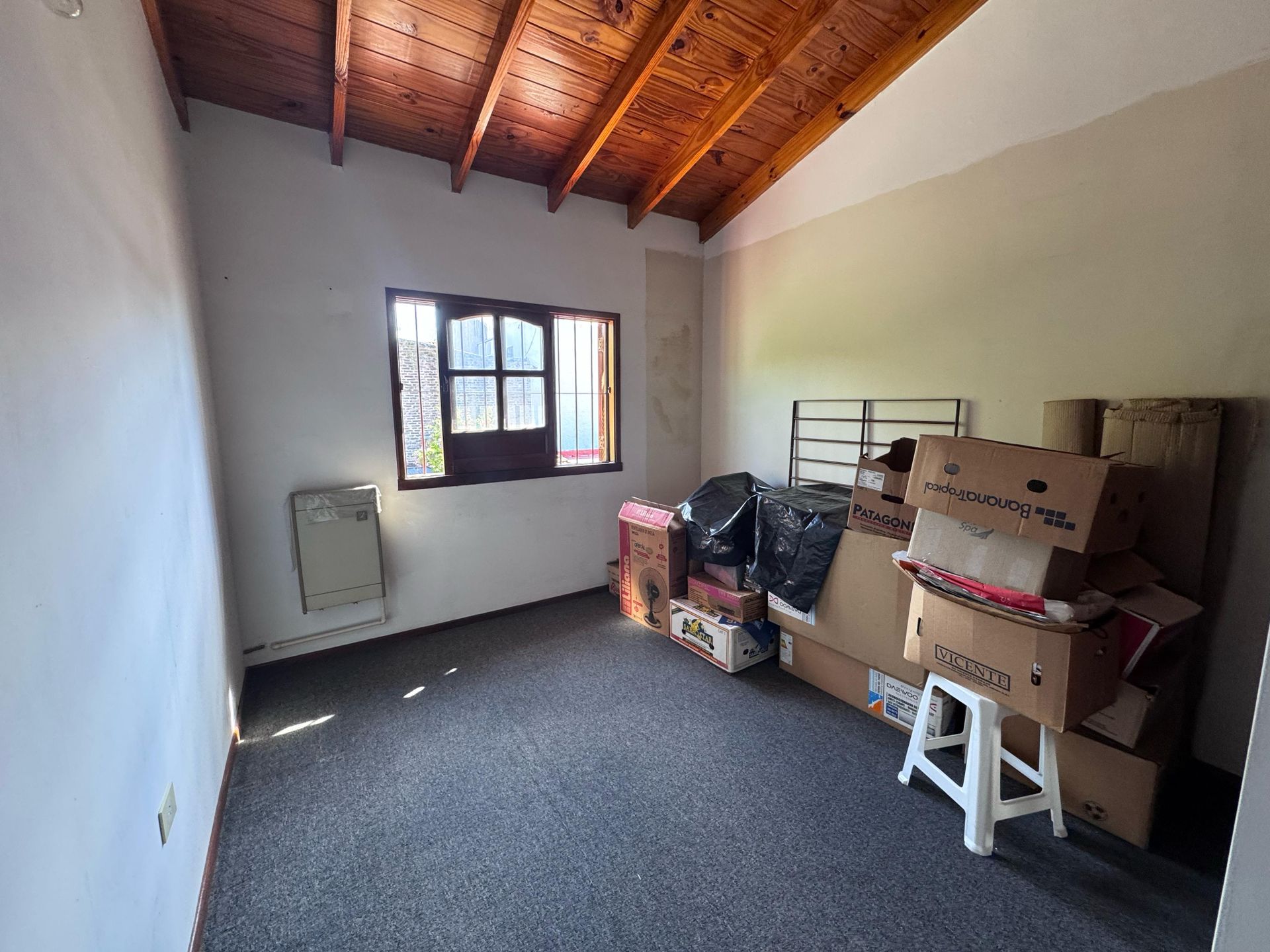 Venta Triplex 4 ambientes con Cochera y Jardin