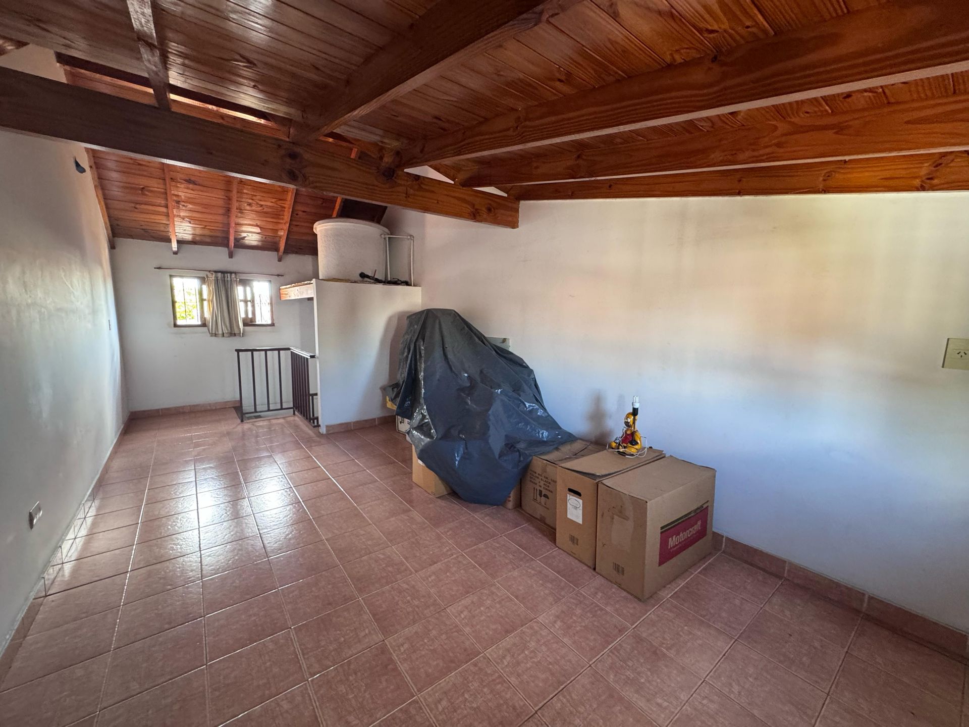 Venta Triplex 4 ambientes con Cochera y Jardin