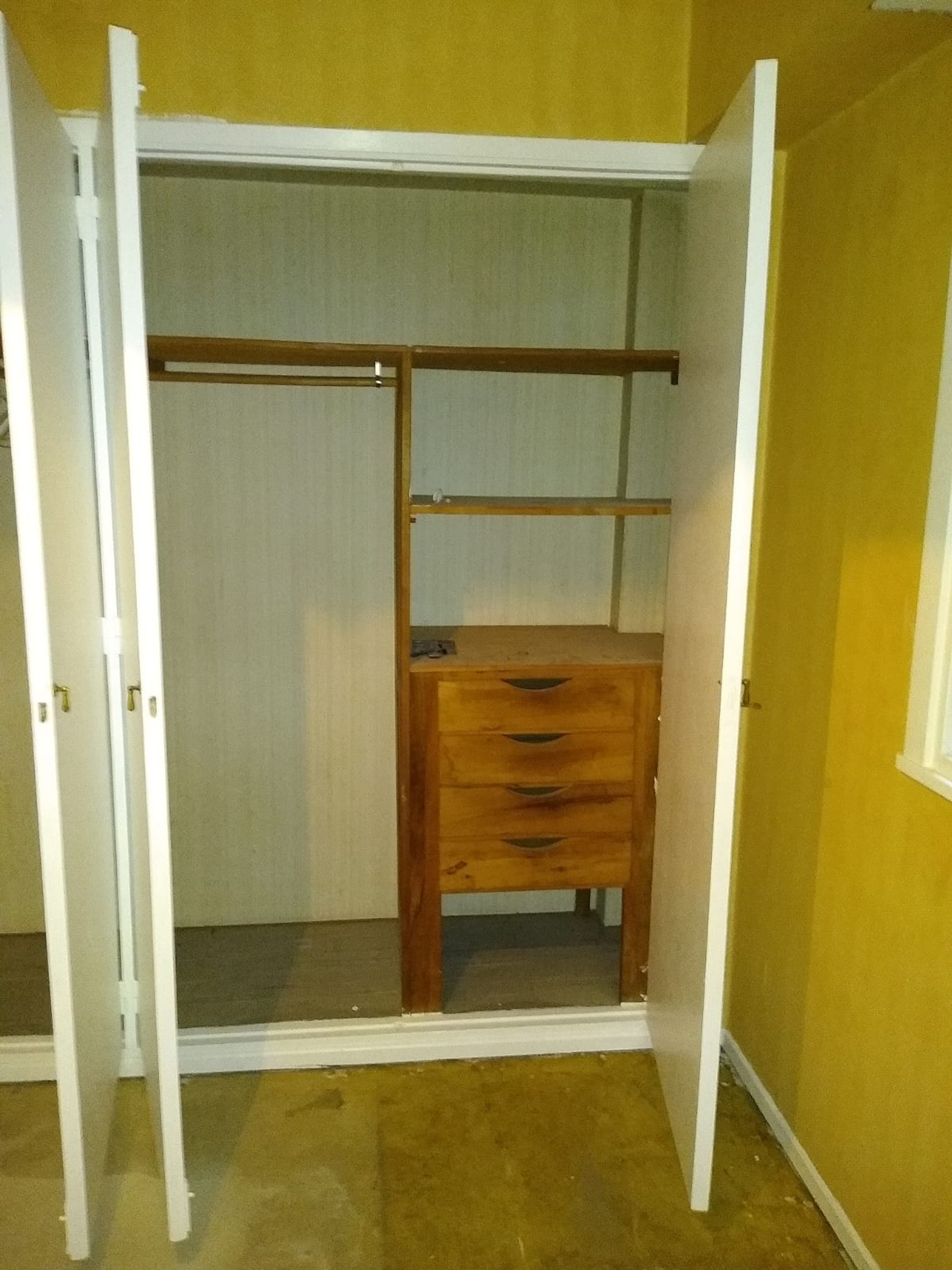 Venta Dos Ambientes 2°Piso Balcón Frances Olivos