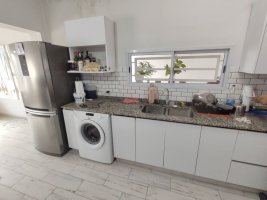 Venta casa 4 amb. cochera galpón usos varios Munro