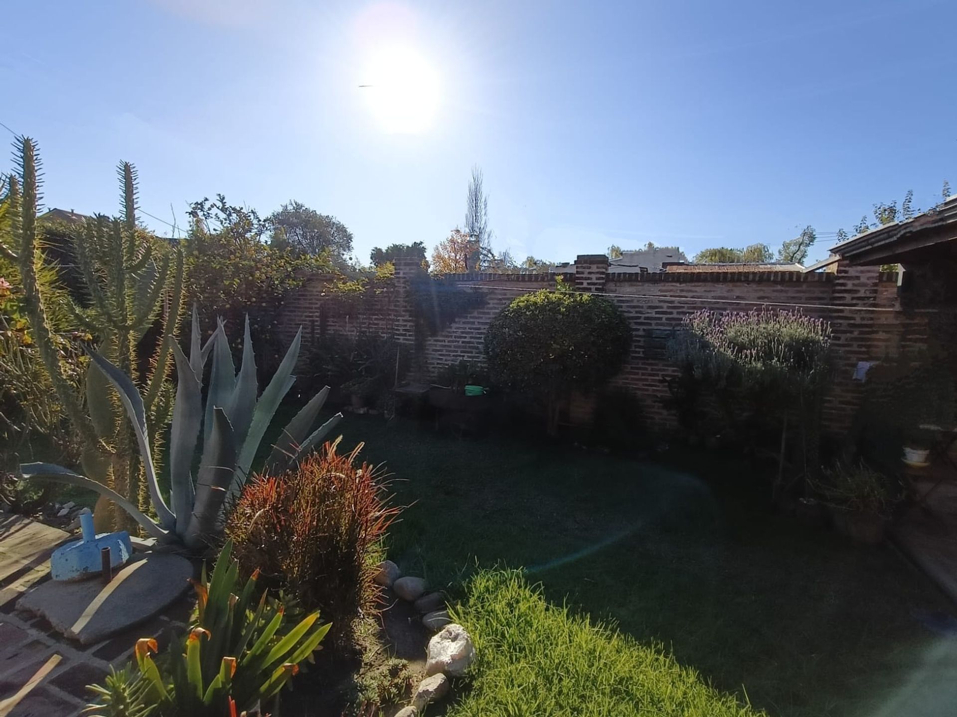 Venta - Casa 5 Amb - Comercial - Rincon De Milberg