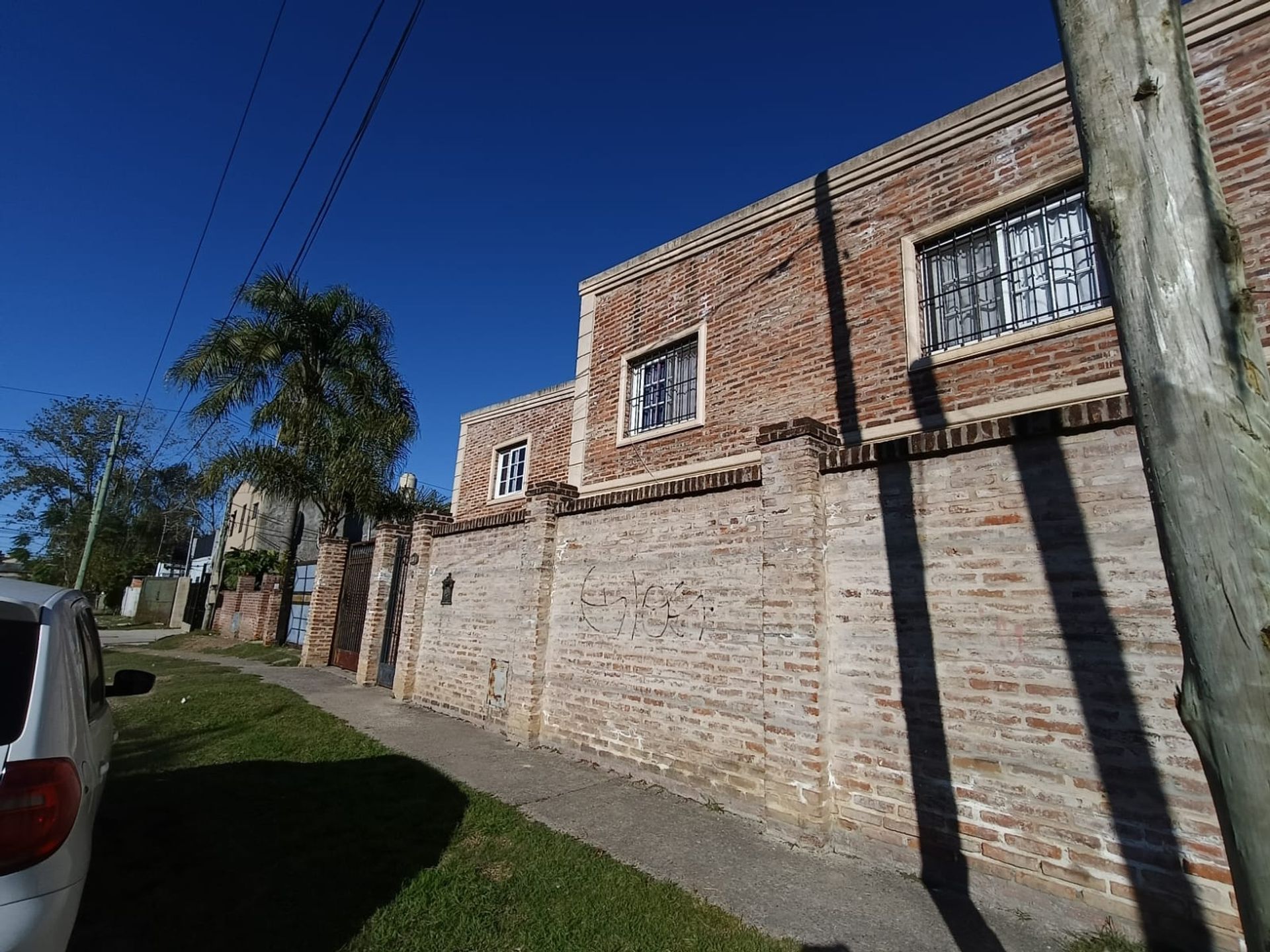 Venta - Casa 5 Amb - Comercial - Rincon De Milberg