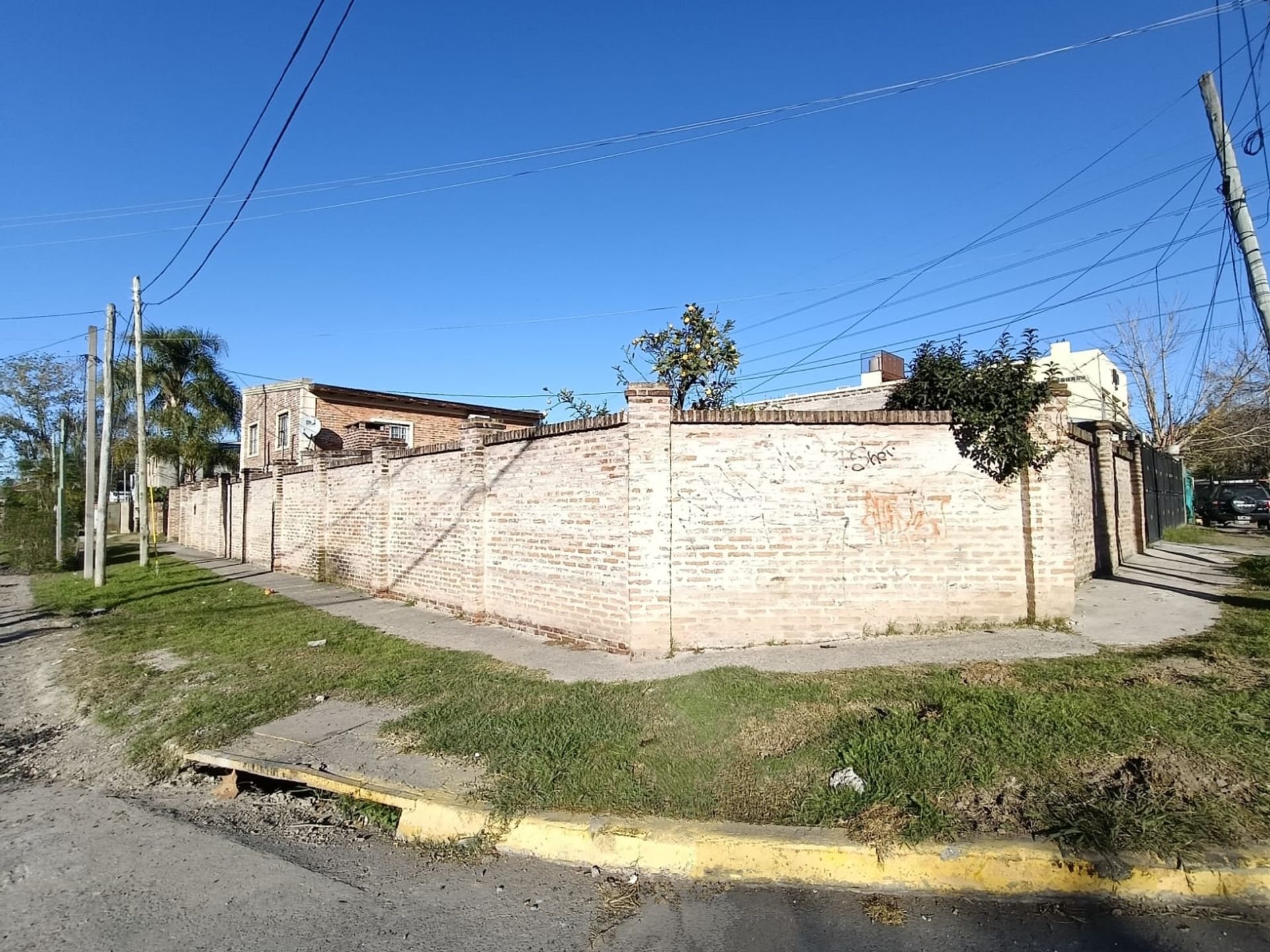 Venta - Casa 5 Amb - Comercial - Rincon De Milberg