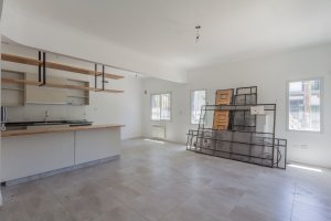 Florida House for Sale, 4-room Bright New