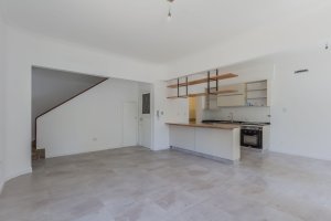 Florida House for Sale, 4-room Bright New