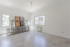 Florida House for Sale, 4-room Bright New