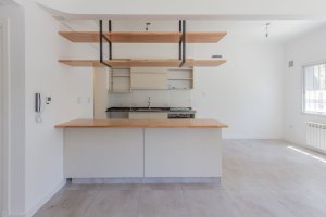 Florida House for Sale, 4-room Bright New