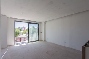 Victoria Sale 2-Rooms Garage Bright Balcony