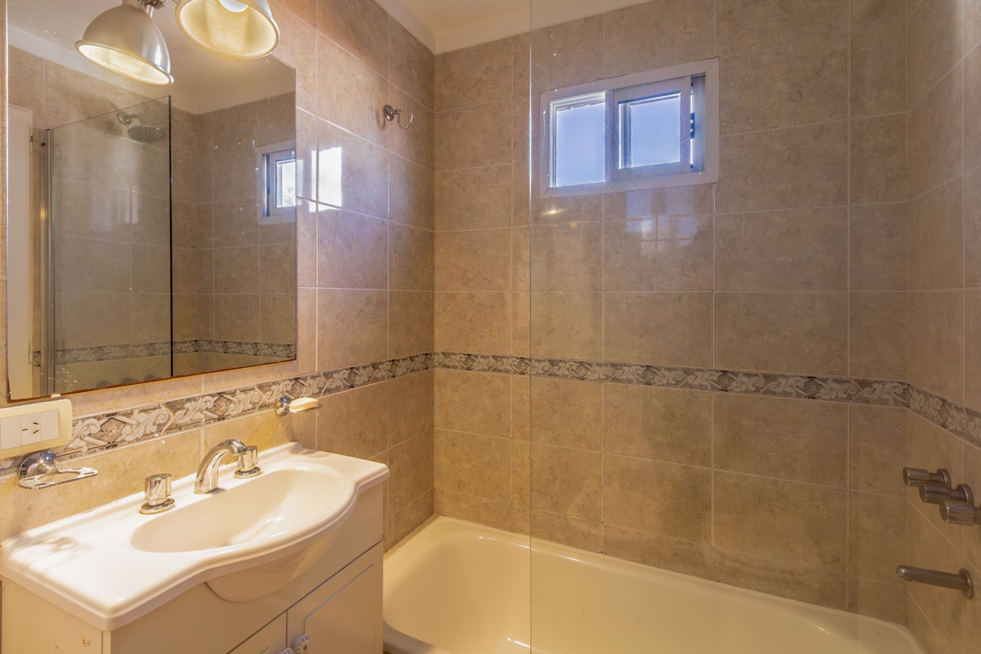 Venta Triplex 4 Amb. Olivos