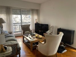 Sale of 3-room Apartment with Balcony and Garage, Martínez